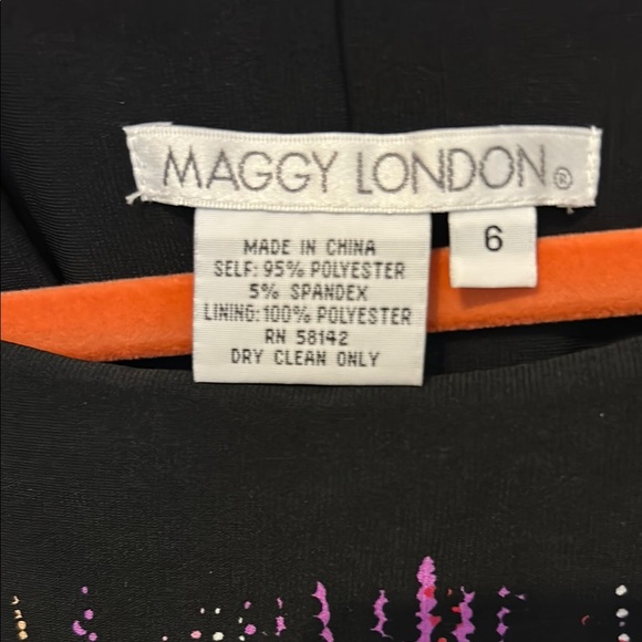 Colorful Abstract Patterned Dress - Picture 2 of 4